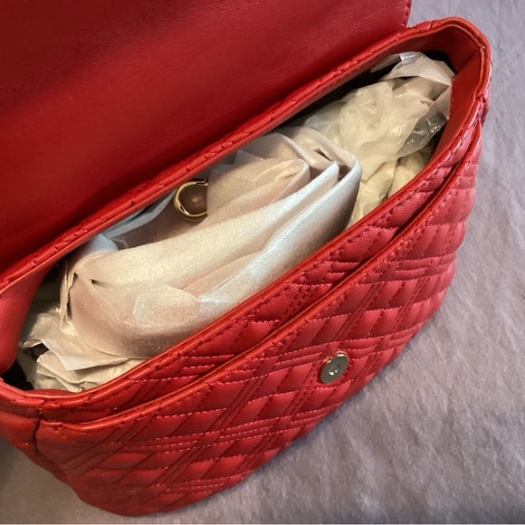 Love Moschino gorgeous red handbag NEW - Picture 6 of 15